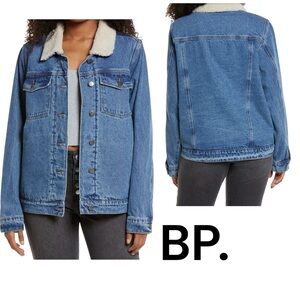BP. Denim Oversized Trucker Jacket with Faux Shearling Collar Size XS (Women’s)